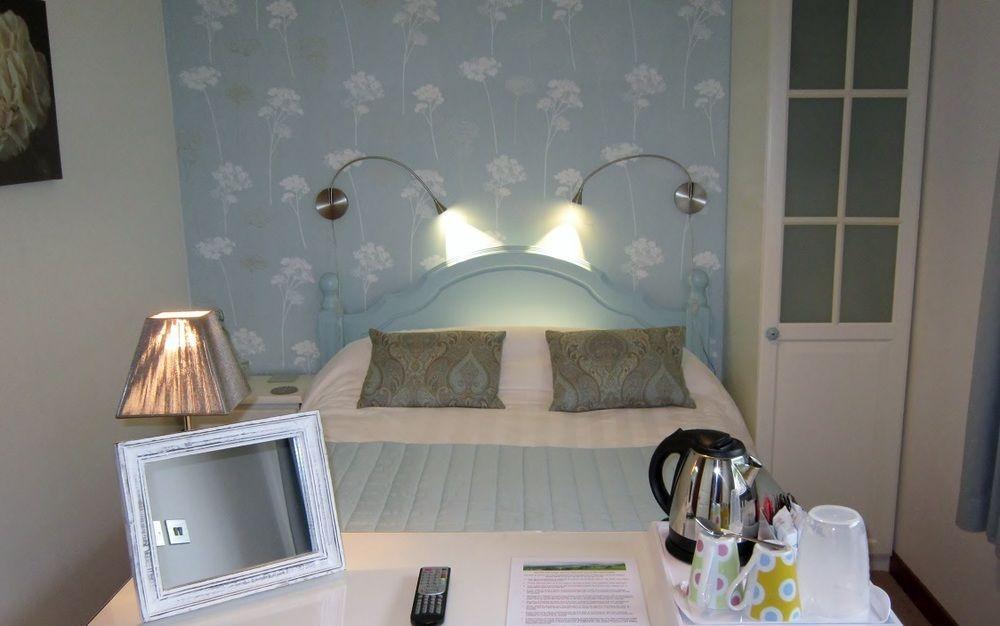 Brookford B&B Dalry  ภายนอก รูปภาพ