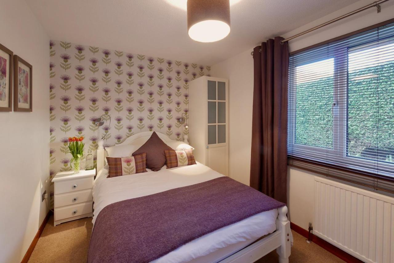 Brookford B&B Dalry  ภายนอก รูปภาพ
